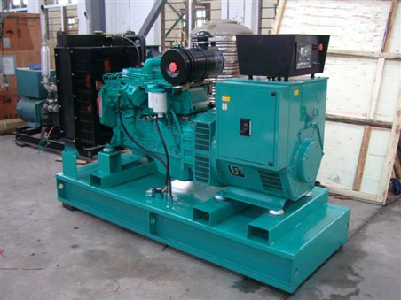 轮台200kw康明斯柴油发电机组图片 轮台200kw康明斯柴油发电机组图片